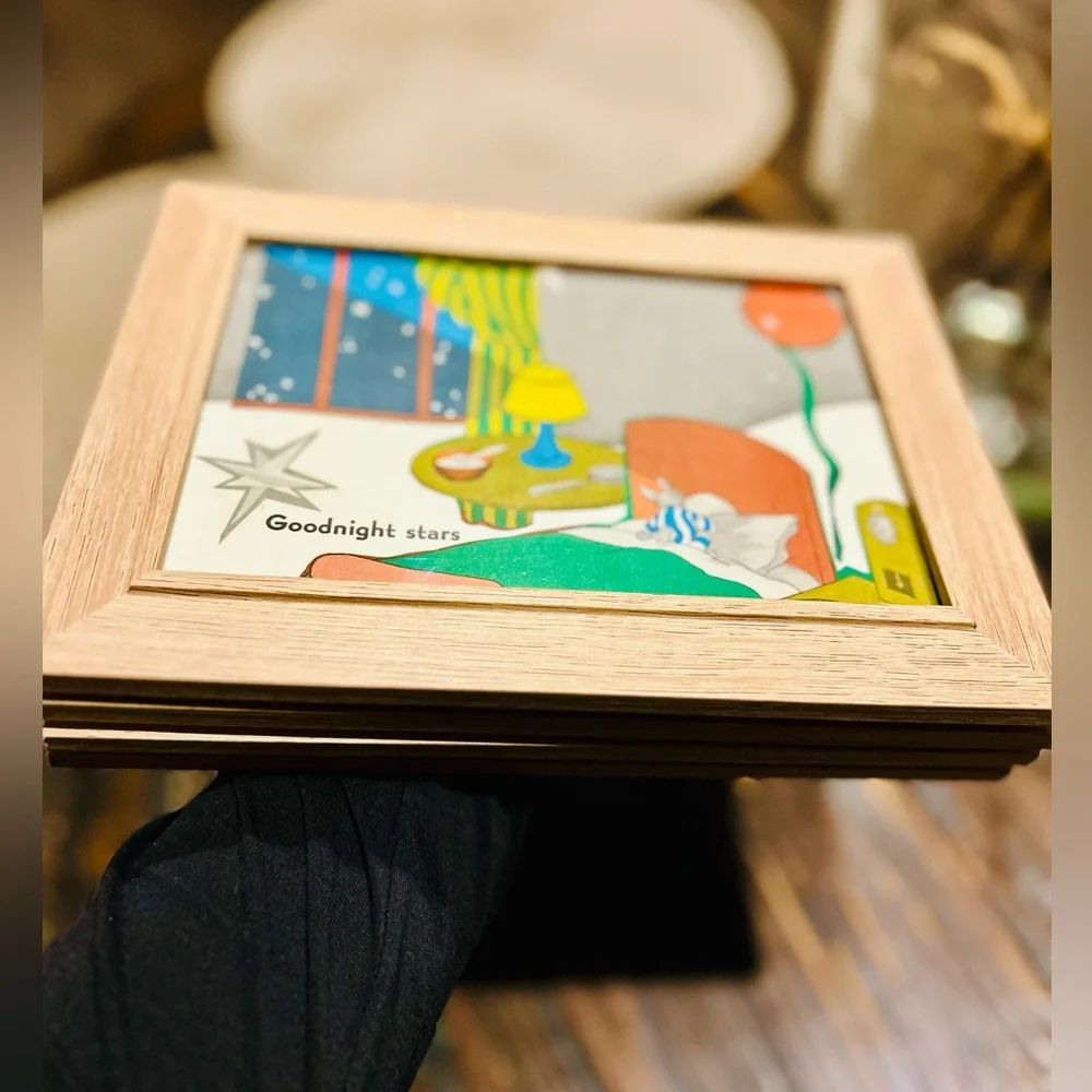 Wooden Frame with Illustrated Art - Picture 13 of 15